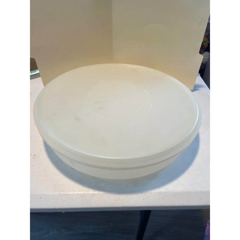 Vintage Tupperware Round Cake Taker Pie Carrier Translucent White 12 Inch 242-1